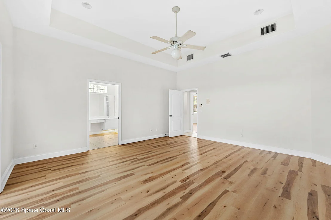 Photo of 2729 Pineapple Avenue