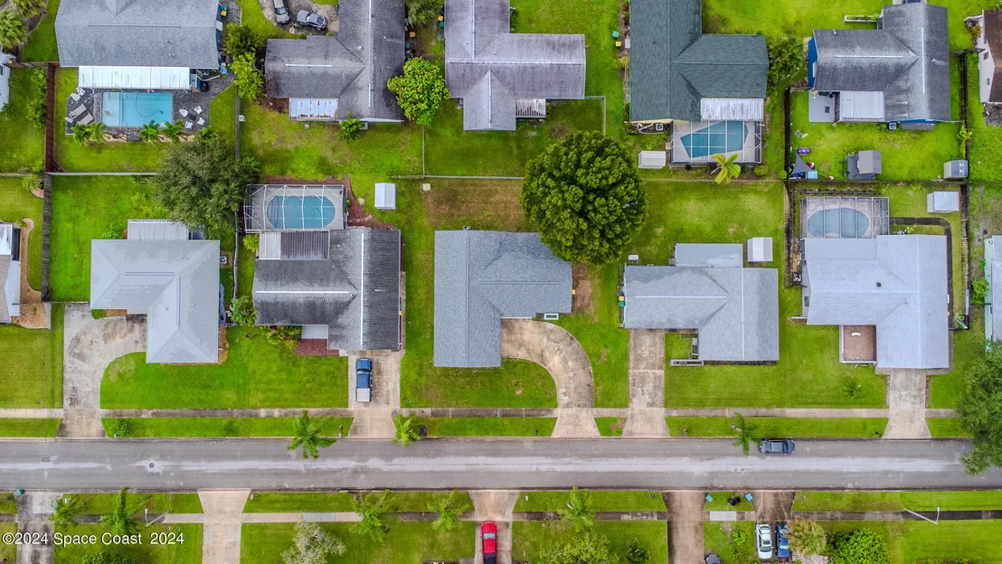 Photo of 2823 Corbusier Drive