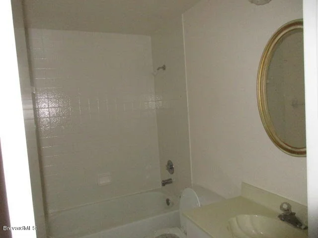 Photo of 834 NE Wateroak Drive