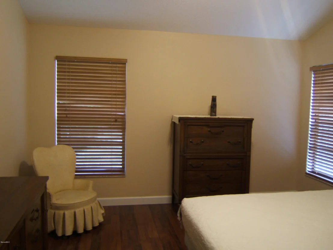 Photo of 875 Jamestown Drive