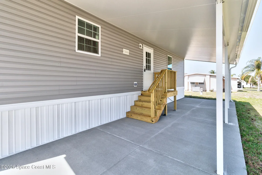 Photo of 6180 98th Lane