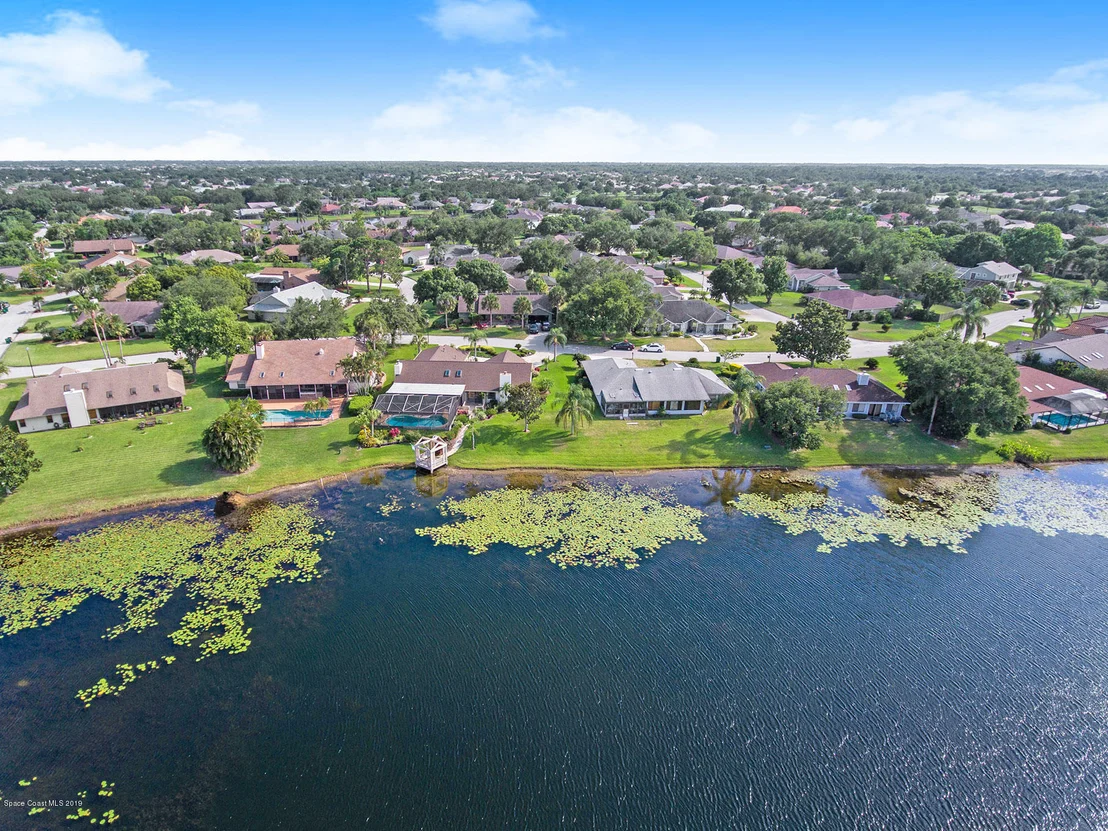 Photo of 561 Crystal Lake Drive