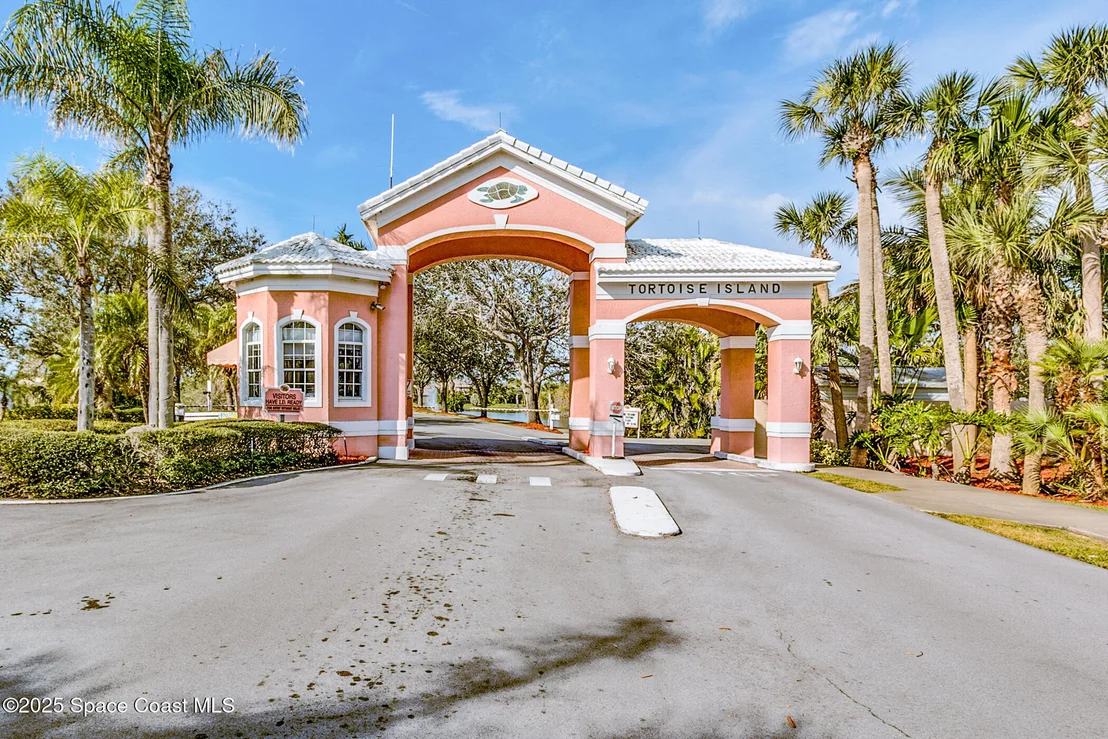Photo of 124 Lanternback Island Drive