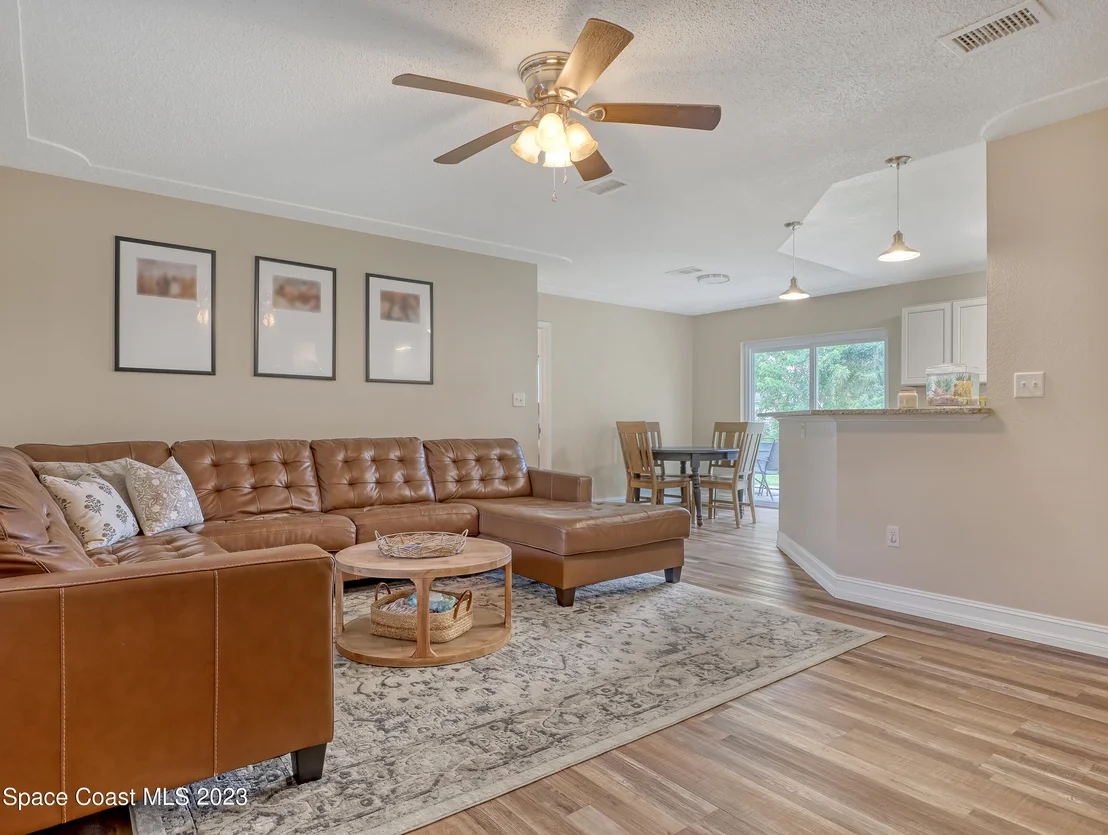 Photo of 3190 Argyle Road