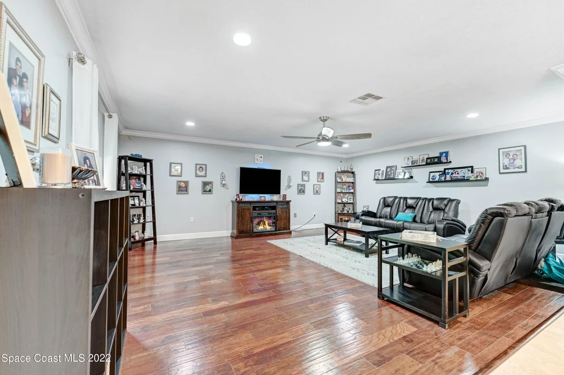 Photo of 2358 Maeve Circle
