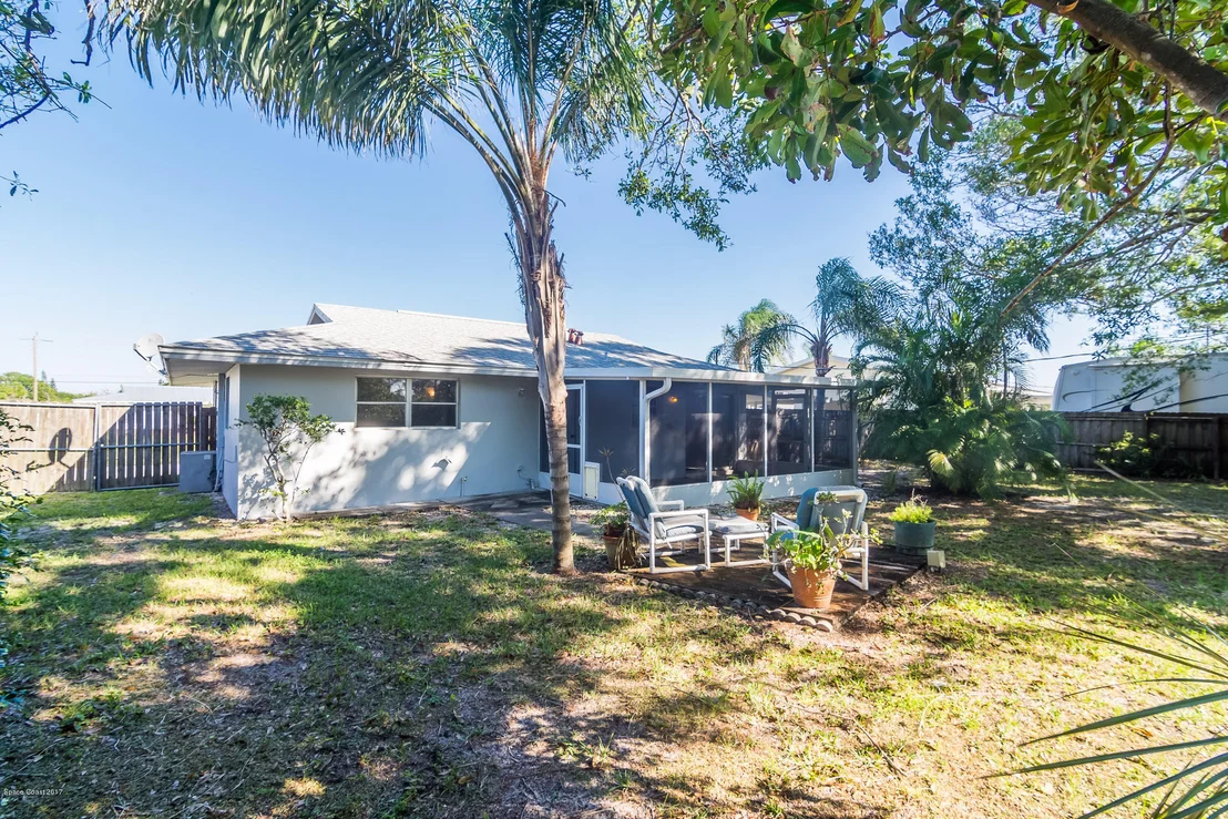 Photo of 2938 Chipper Drive NE