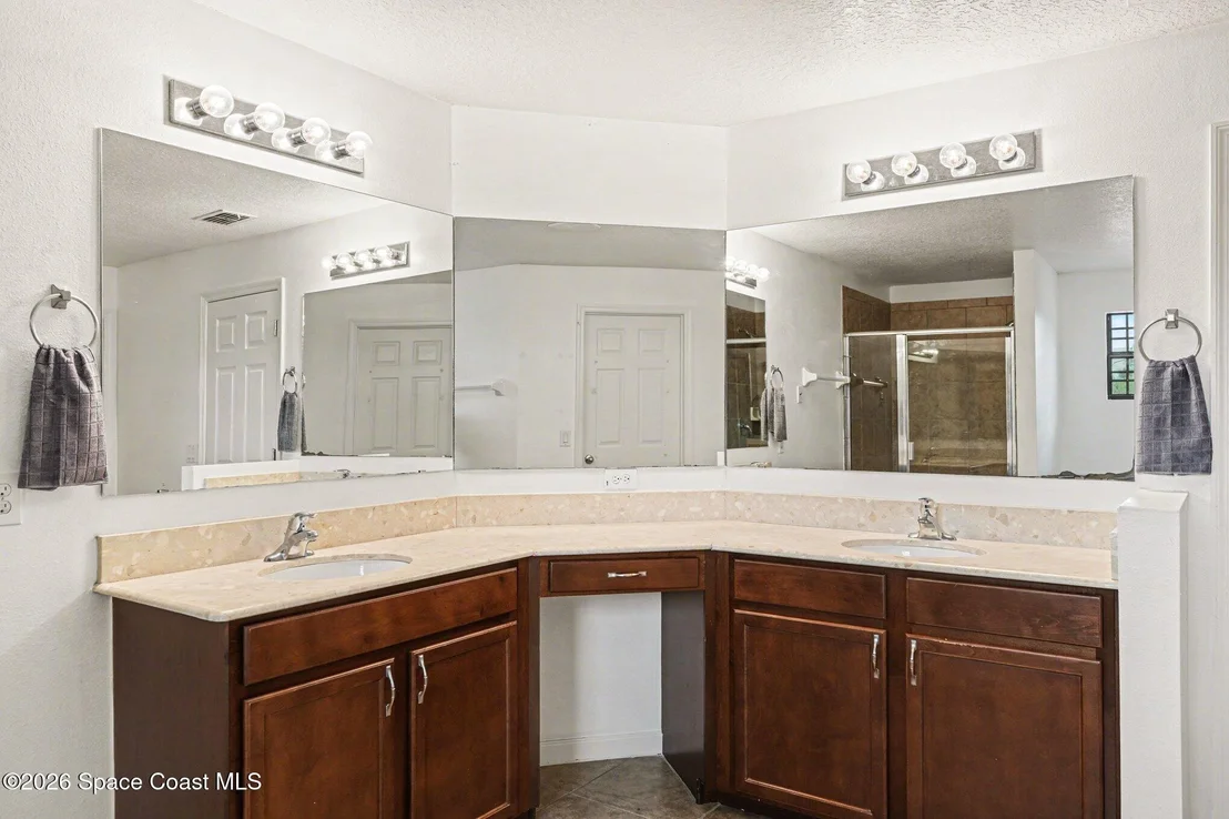 Photo of 1363 Hailey Street