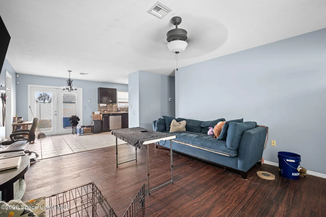 Photo of 790 Bianca Drive NE