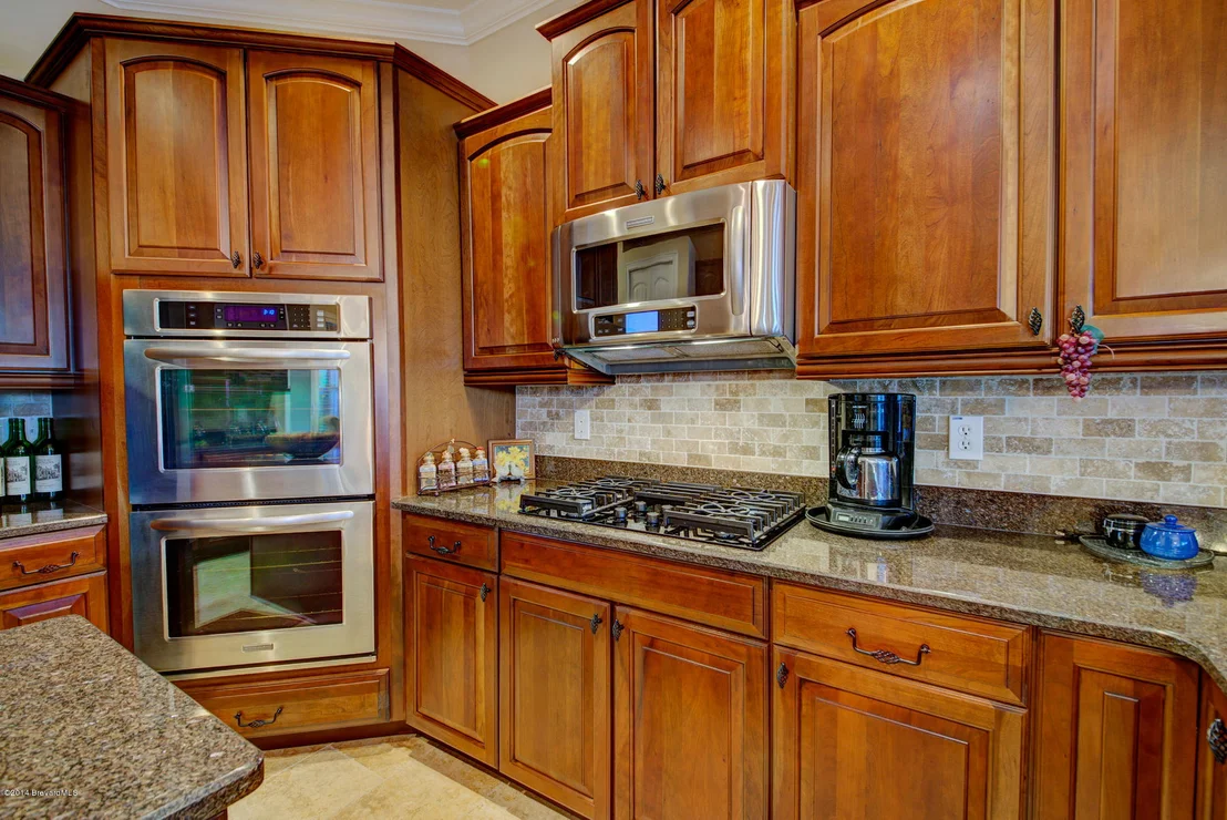 Photo of 2224 Botanica Circle