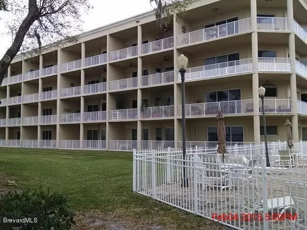 Photo of Unit 202 at 6005 Highway 1