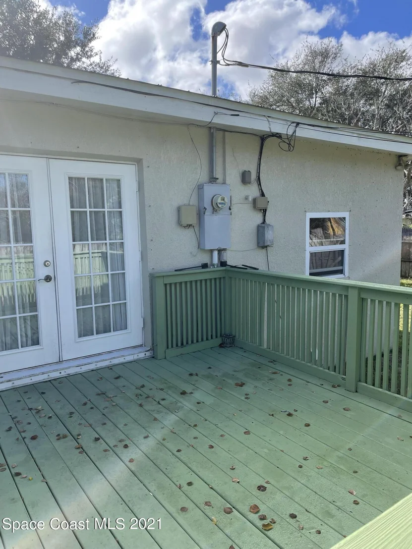 Photo of 213 Albert Avenue