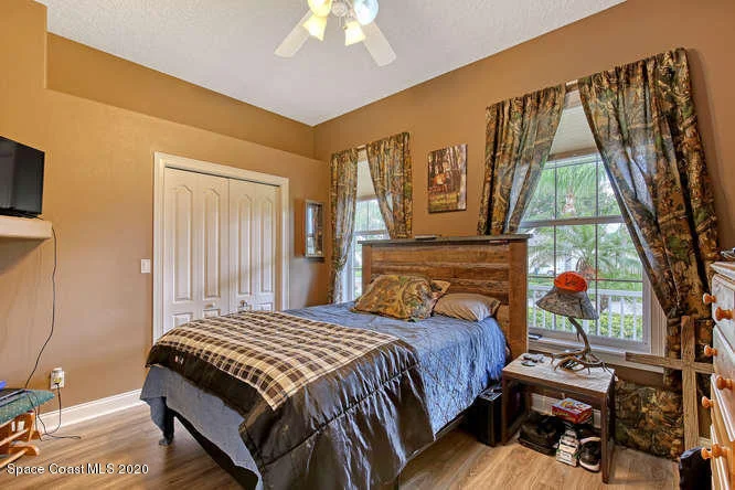 Photo of 1145 Tuckaway Drive