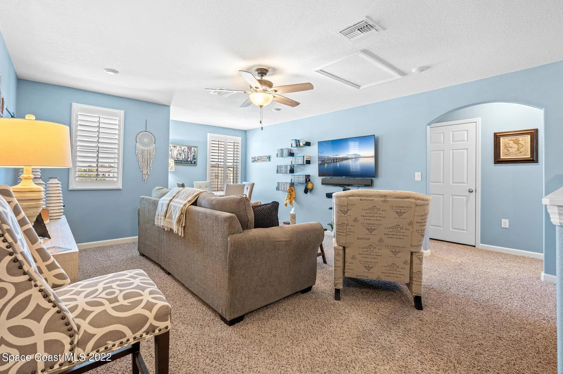 Photo of 982 Peta Way