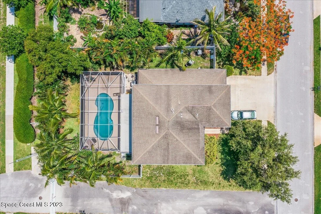 Photo of 6041 Ridge Lake Circle