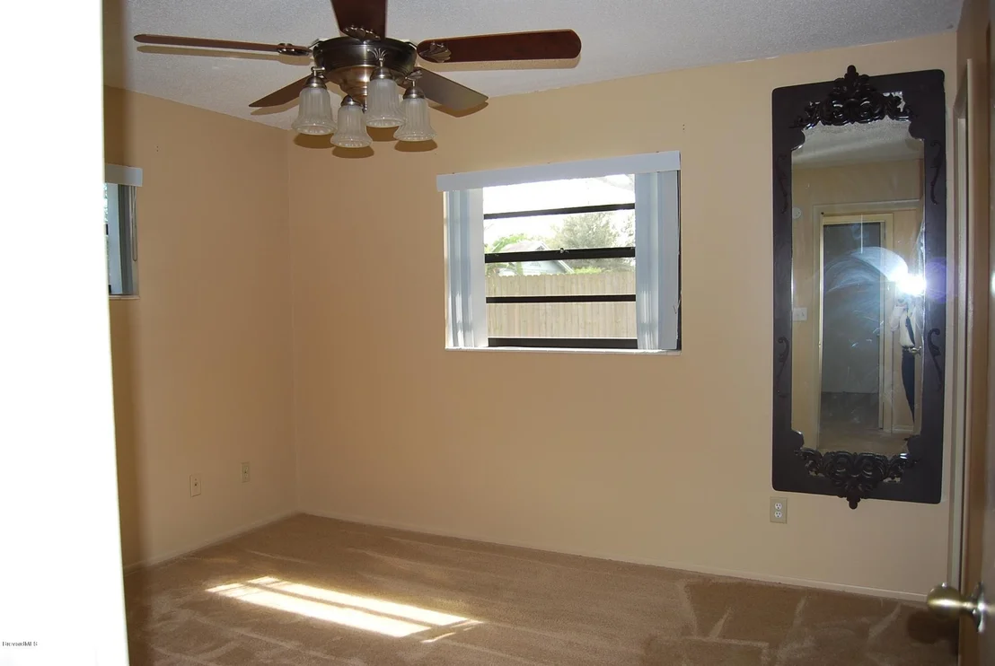 Photo of 2901 Notre Dame Avenue