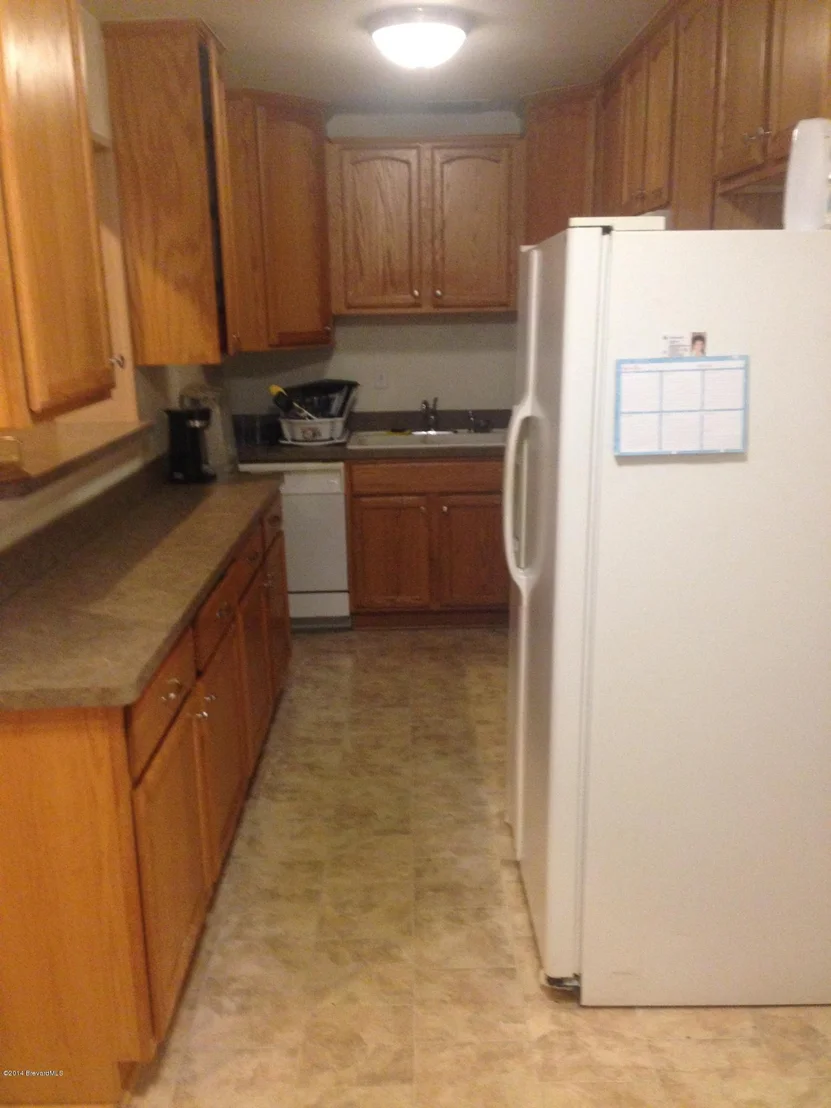 Photo of 906 Acacia Way