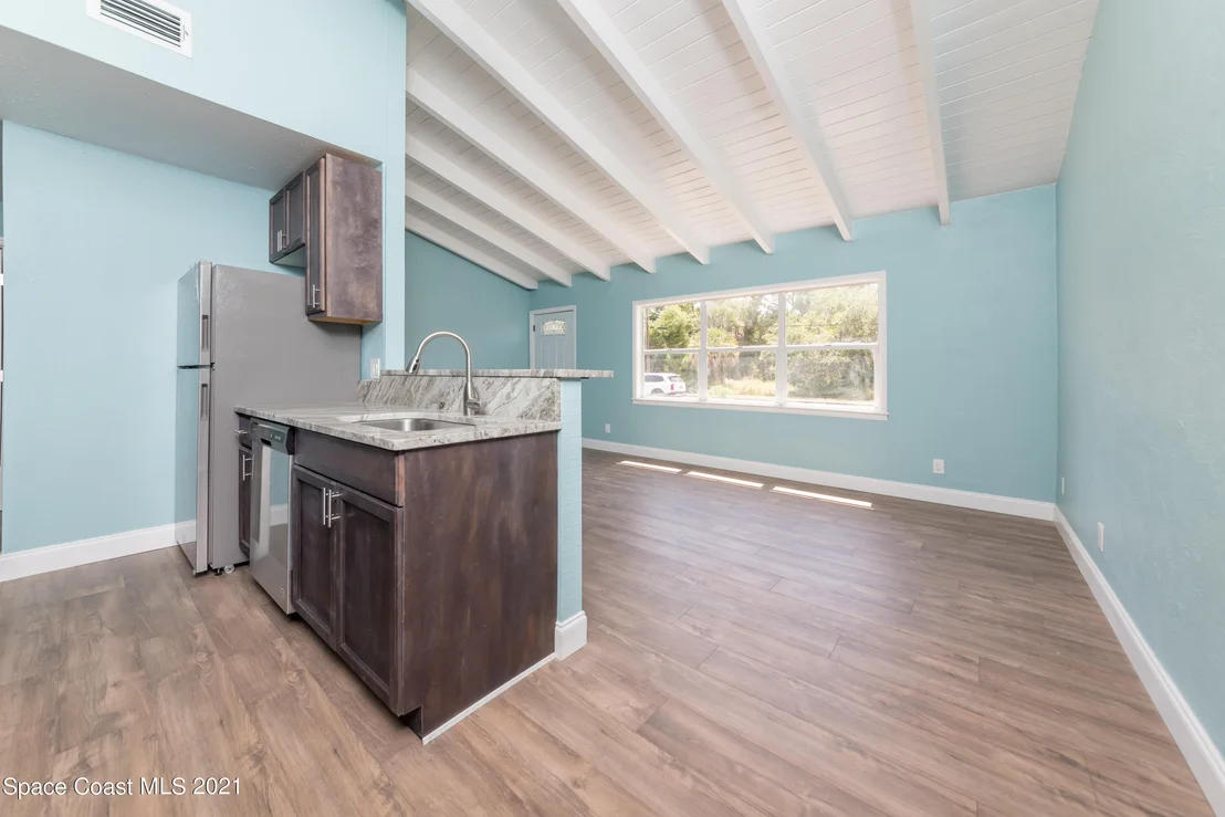 Photo of 974 Santa Rosa Drive