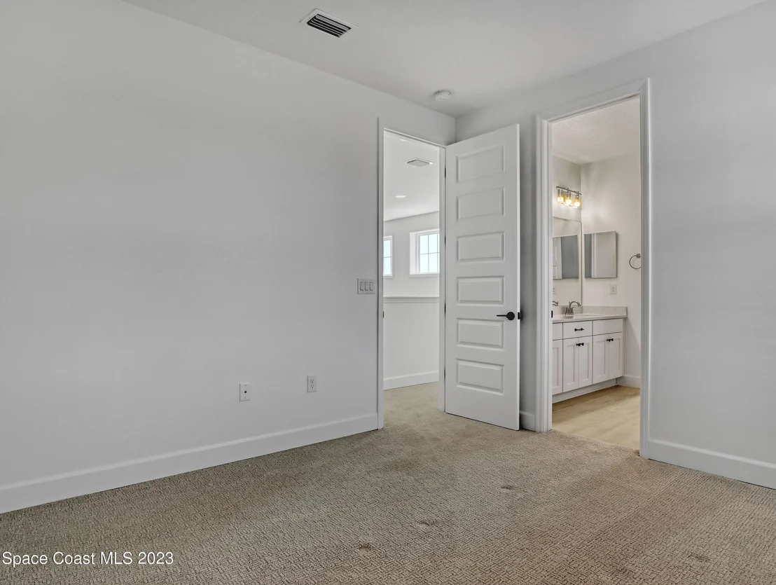 Photo of 8215 Lyside Drive