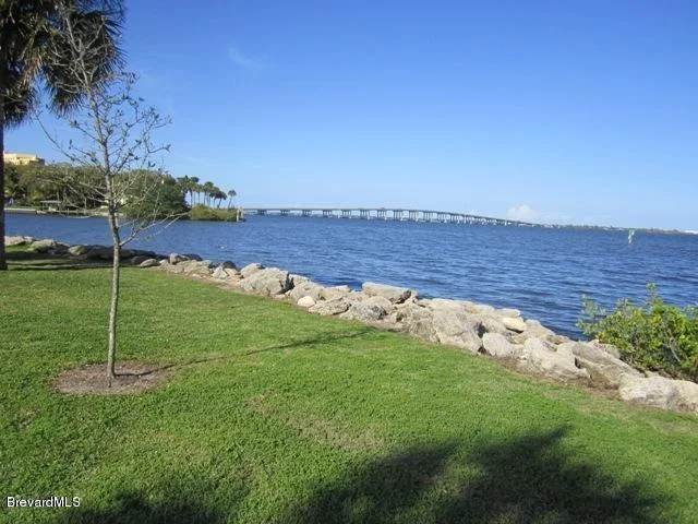 Photo of 526 Coral Drive