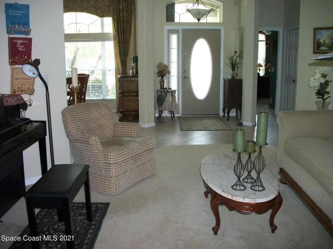 Photo of 1700 Whitman Drive