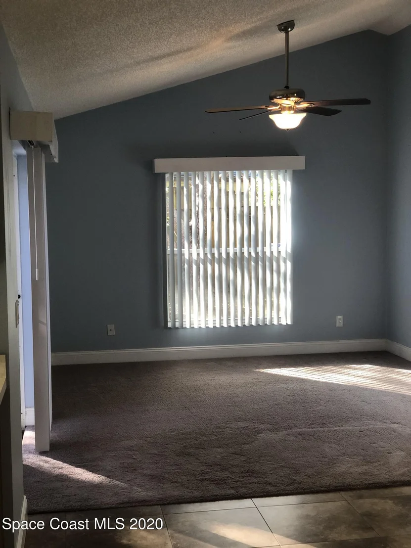 Photo of 828 Laurel Drive