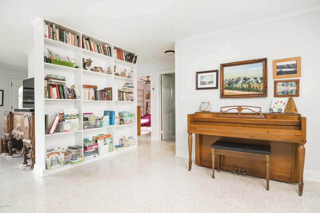 Photo of 1702 Bayshore Drive