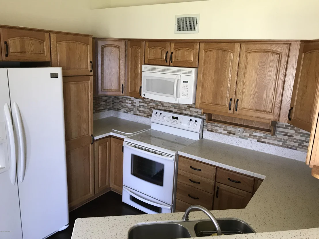 Photo of Unit 204B at 7230 N Highway 1
