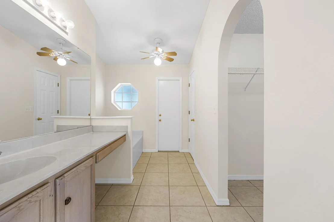 Photo of 1660 Vista Lake Circle