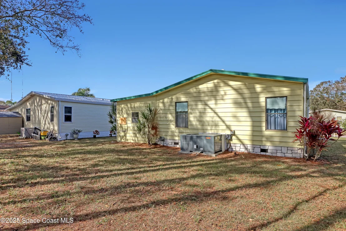 Photo of 4438 Twin Lakes Drive