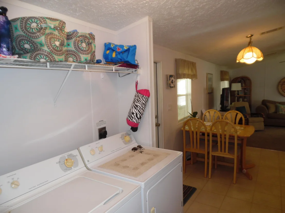 Photo of 327 Pineapple Street