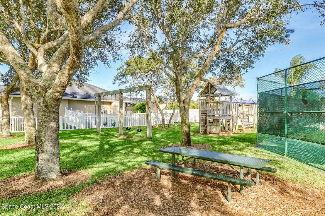 Photo of 218 Waterside Drive