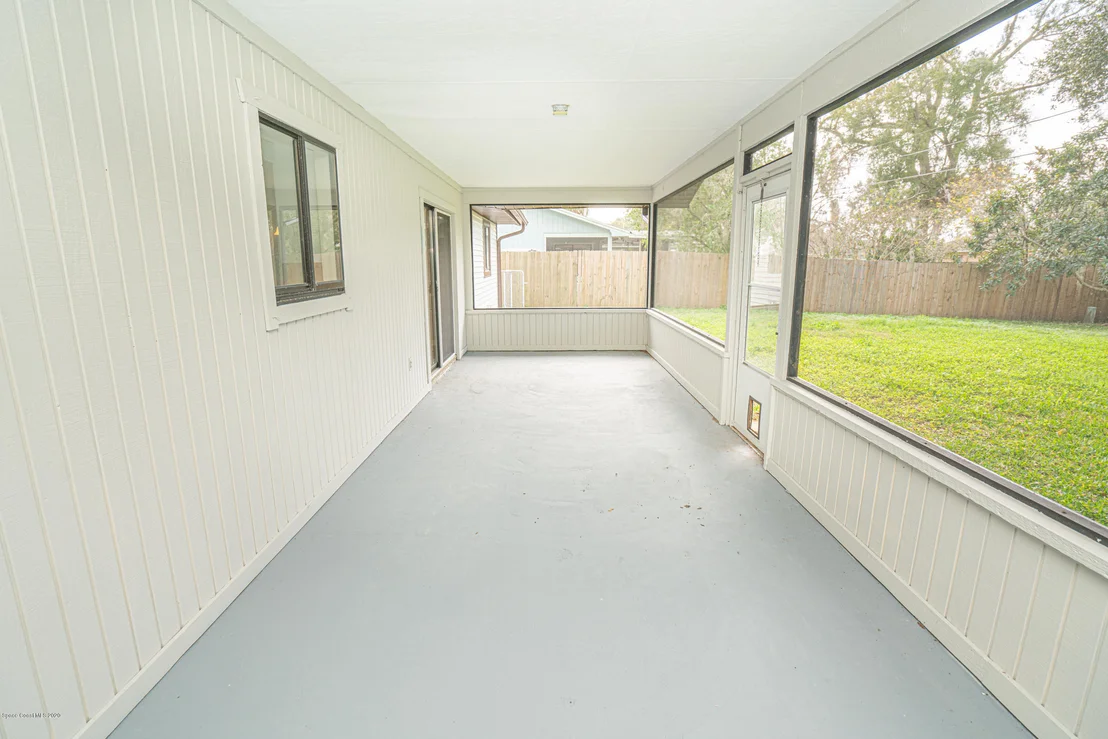 Photo of 2520 Umbrella Tree Drive
