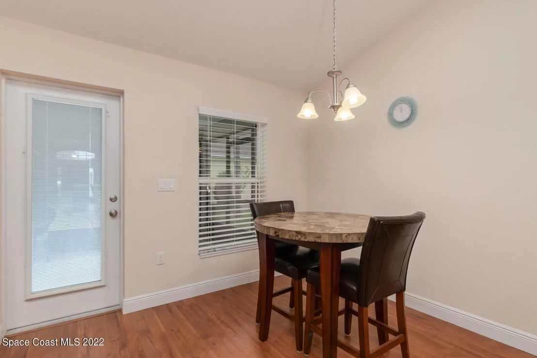 Photo of 146 Ashbury Boulevard