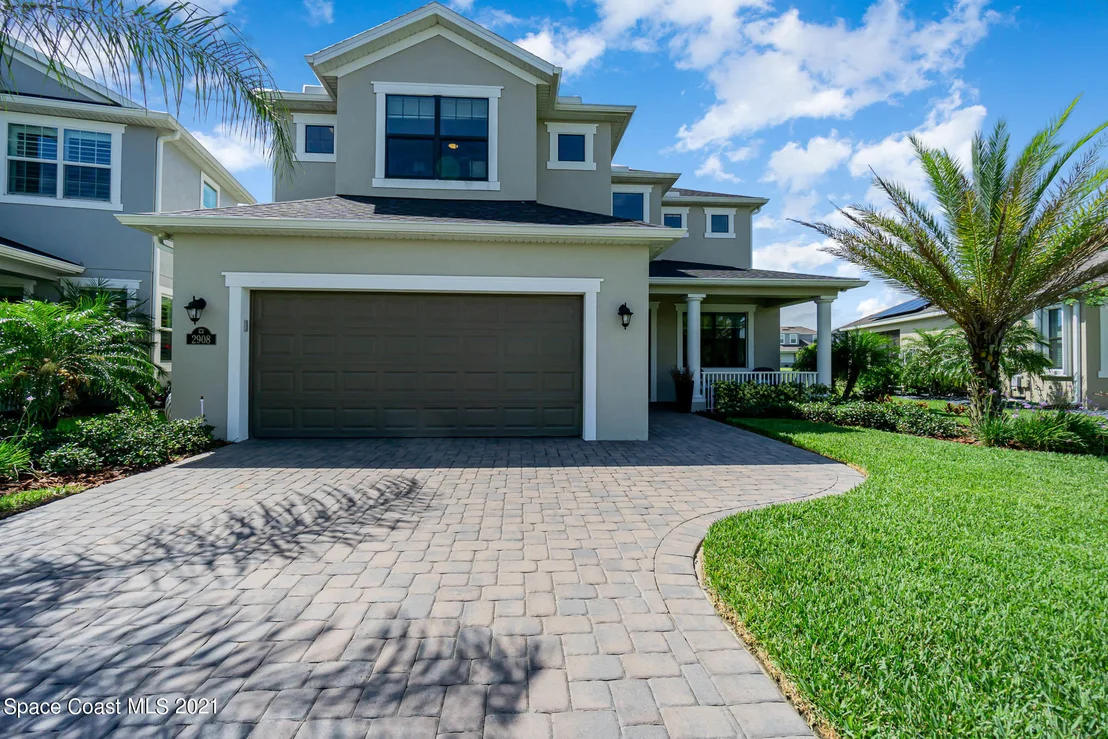 Photo of 2908 Casterton Drive