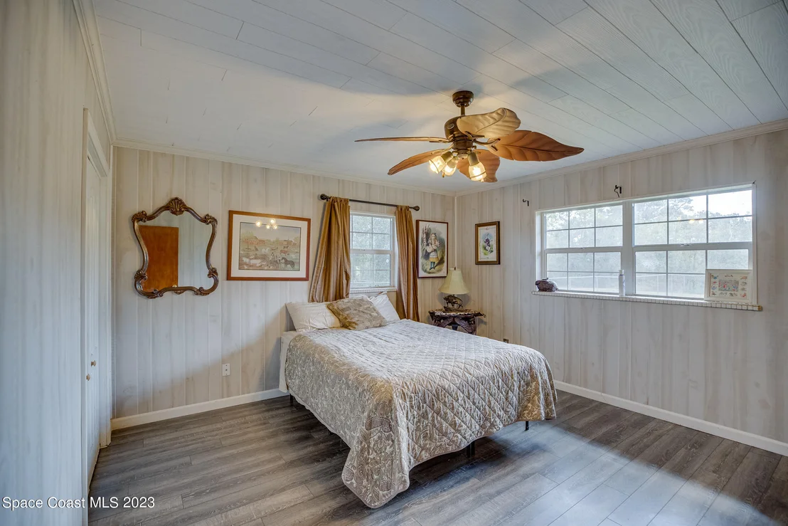 Photo of 385 Hall Road