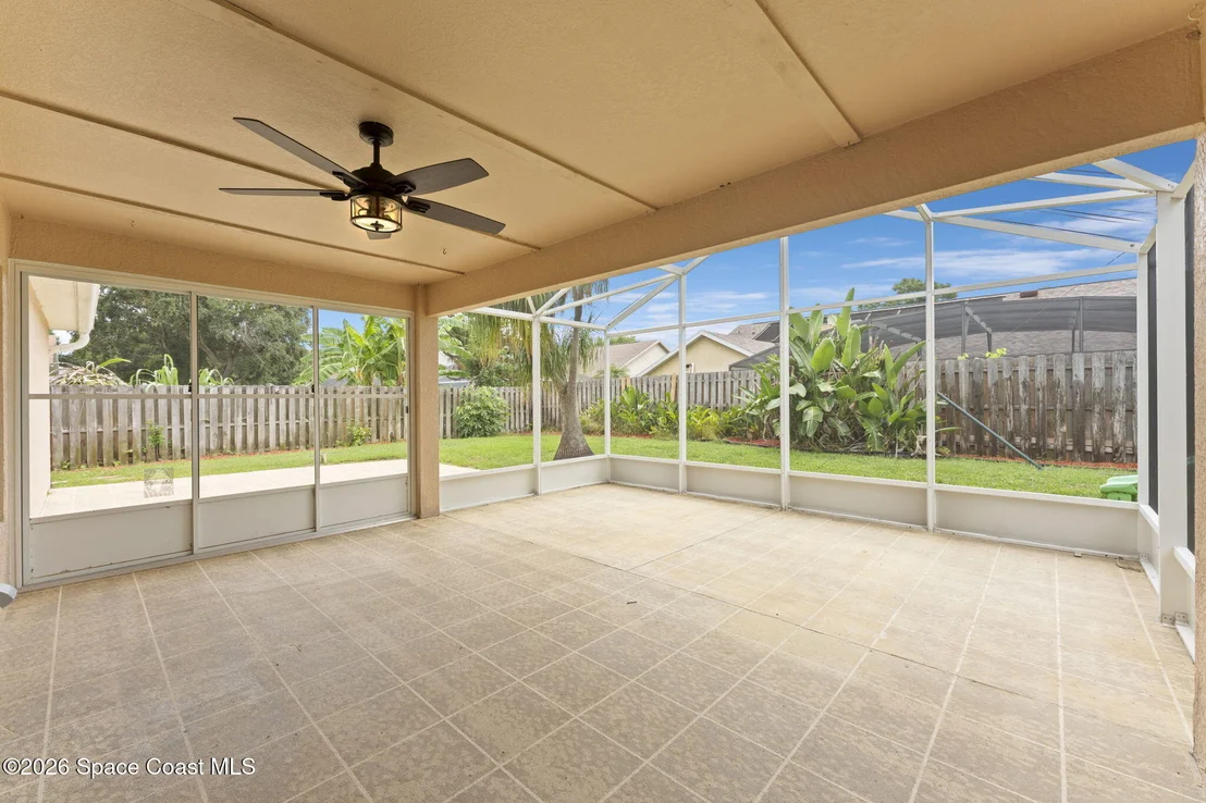 Photo of 970 Kingfisher Way