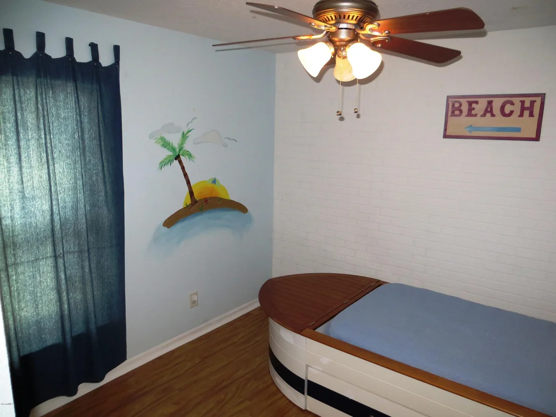 Photo of 1520 Whitman Drive