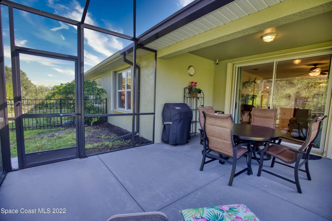Photo of 7649 W Lenox Circle