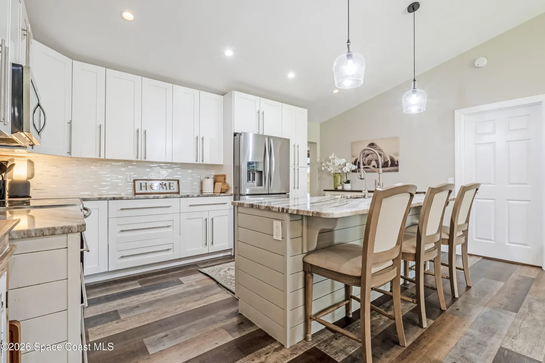 Photo of 4779 Alfred Street