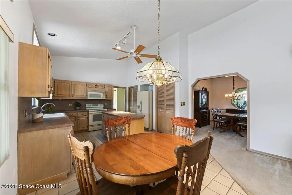 Photo of 1347 Silver Lake Drive
