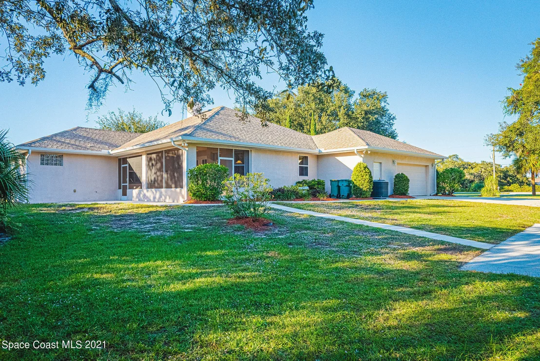 Photo of 3748 Turtle Mound Road