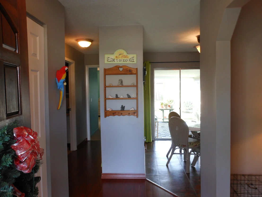 Photo of 608 Avignon Drive
