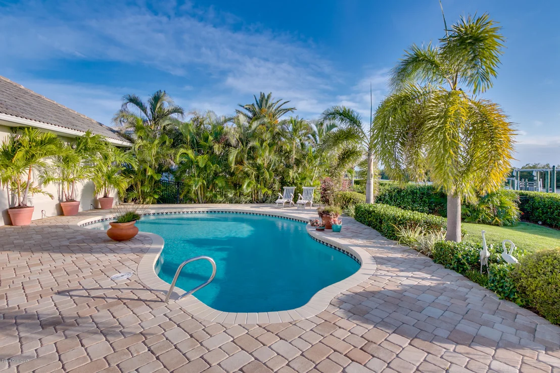 Photo of 298 Lanternback Island Drive