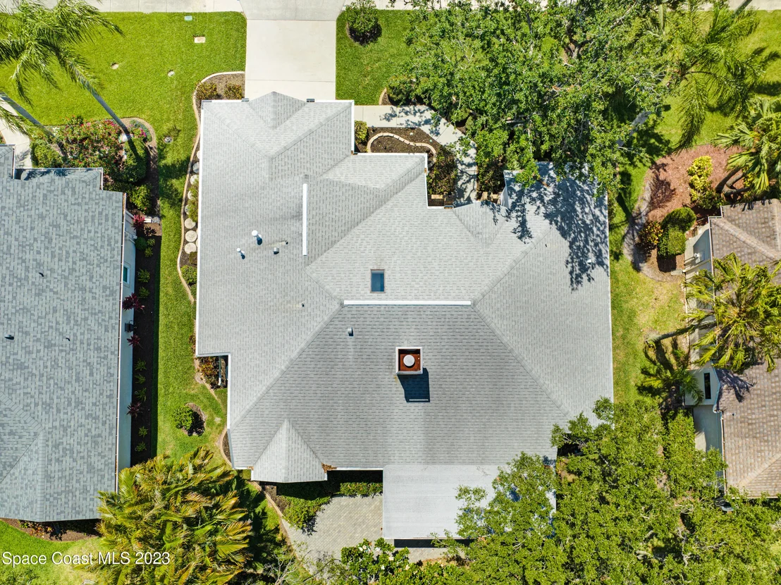 Photo of 954 Somerset Lane