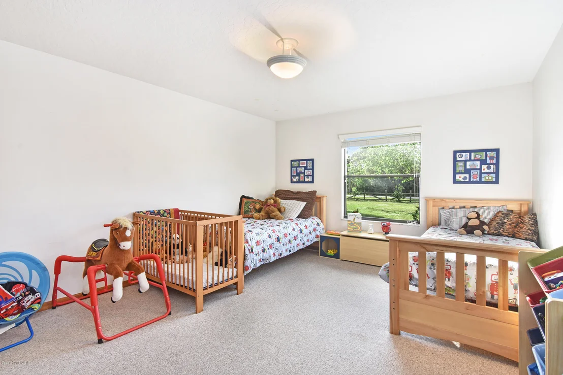 Photo of 5265 Pine Street
