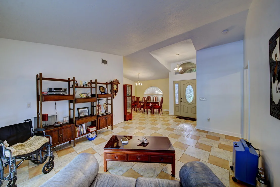 Photo of 1233 WEEPING WILLOW Lane