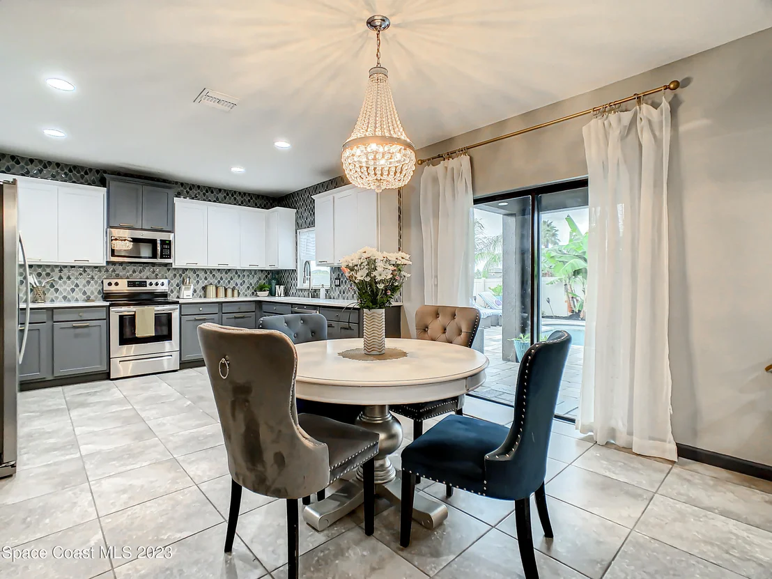 Photo of 690 Fiddleleaf Circle