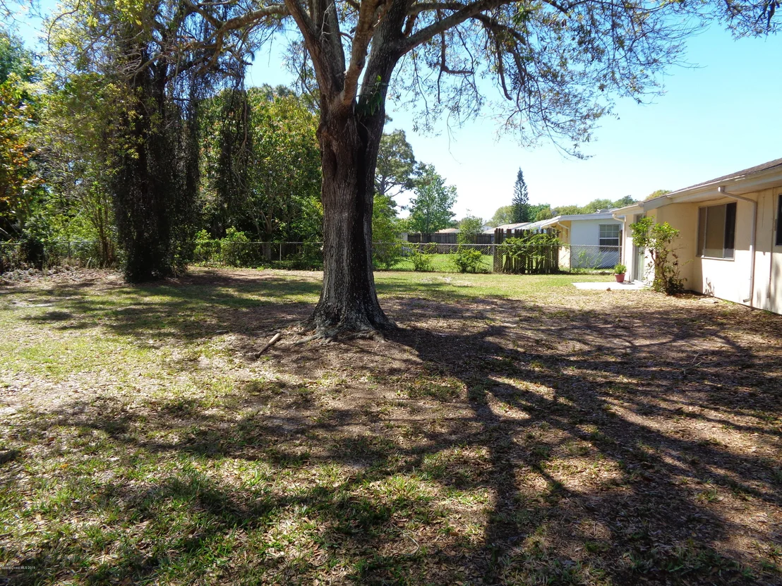 Photo of 1281 NE Bard Lane