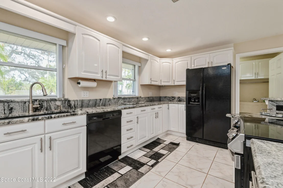 Photo of 3859 N Indian River Drive