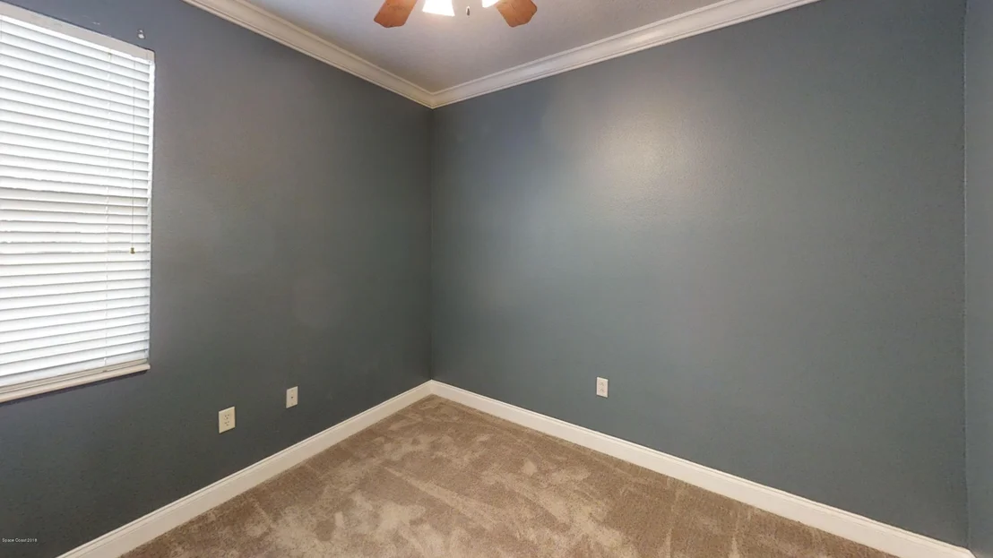 Photo of 662 Waterside Circle